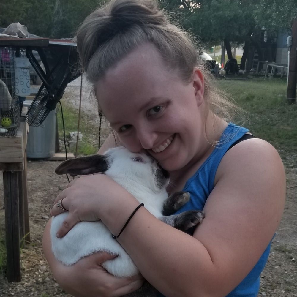 Meet your Posher, Hannah